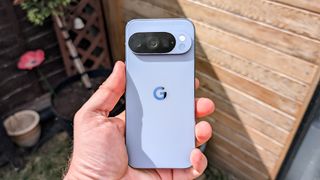 Google Pixel 10 pro moonstone review images 