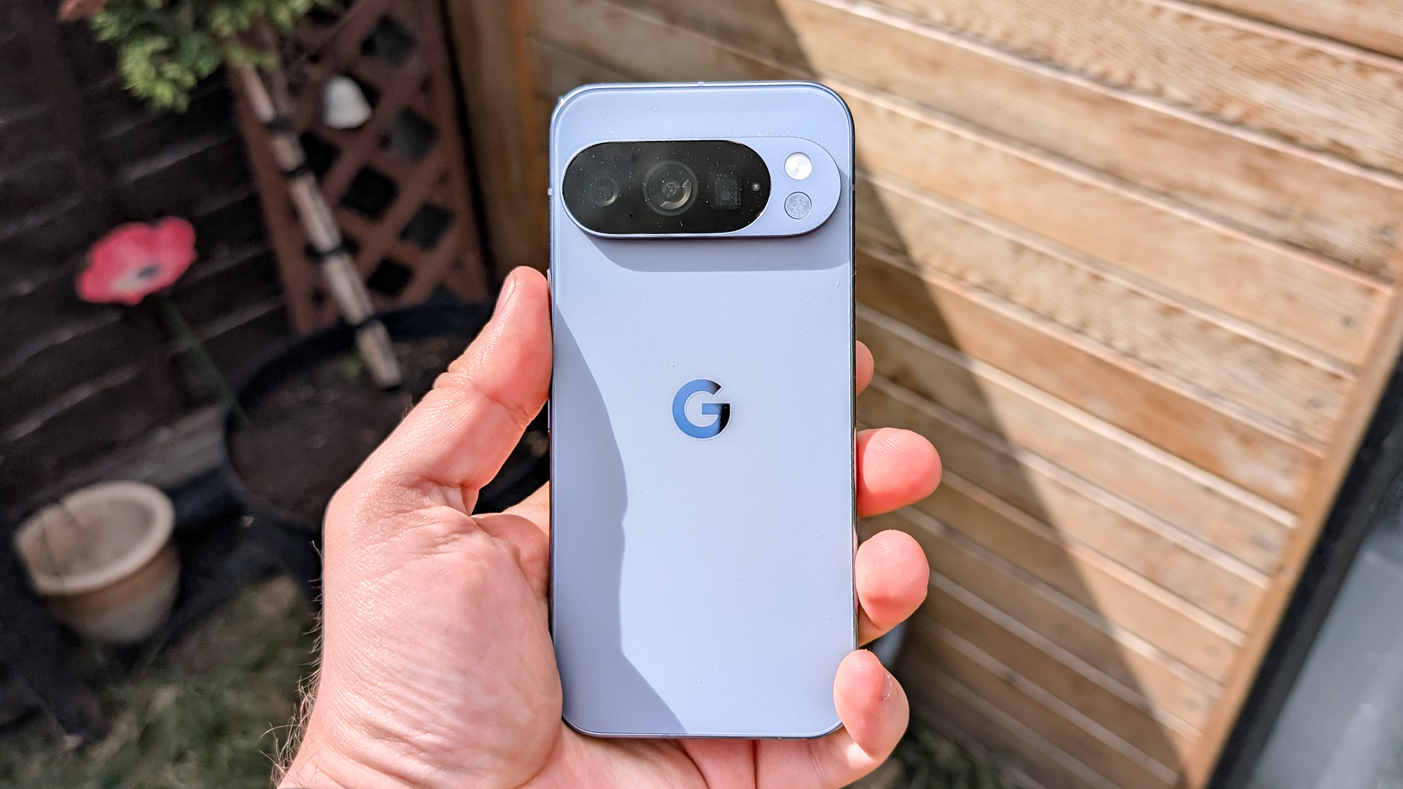 Google Pixel 10 pro moonstone review images