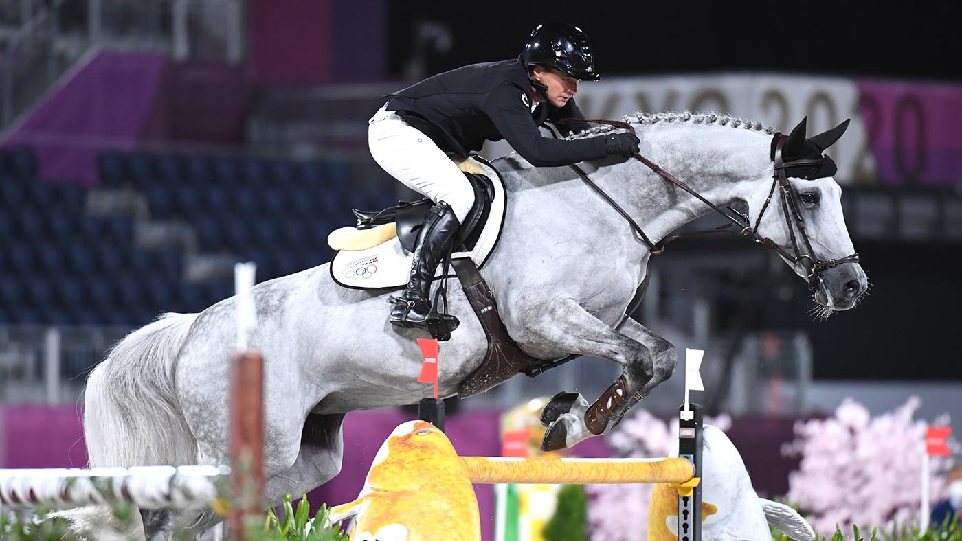 Daniel-Meech-NZL-riding-Cinca-3_Tokyo2020_PN21_36504.jpg