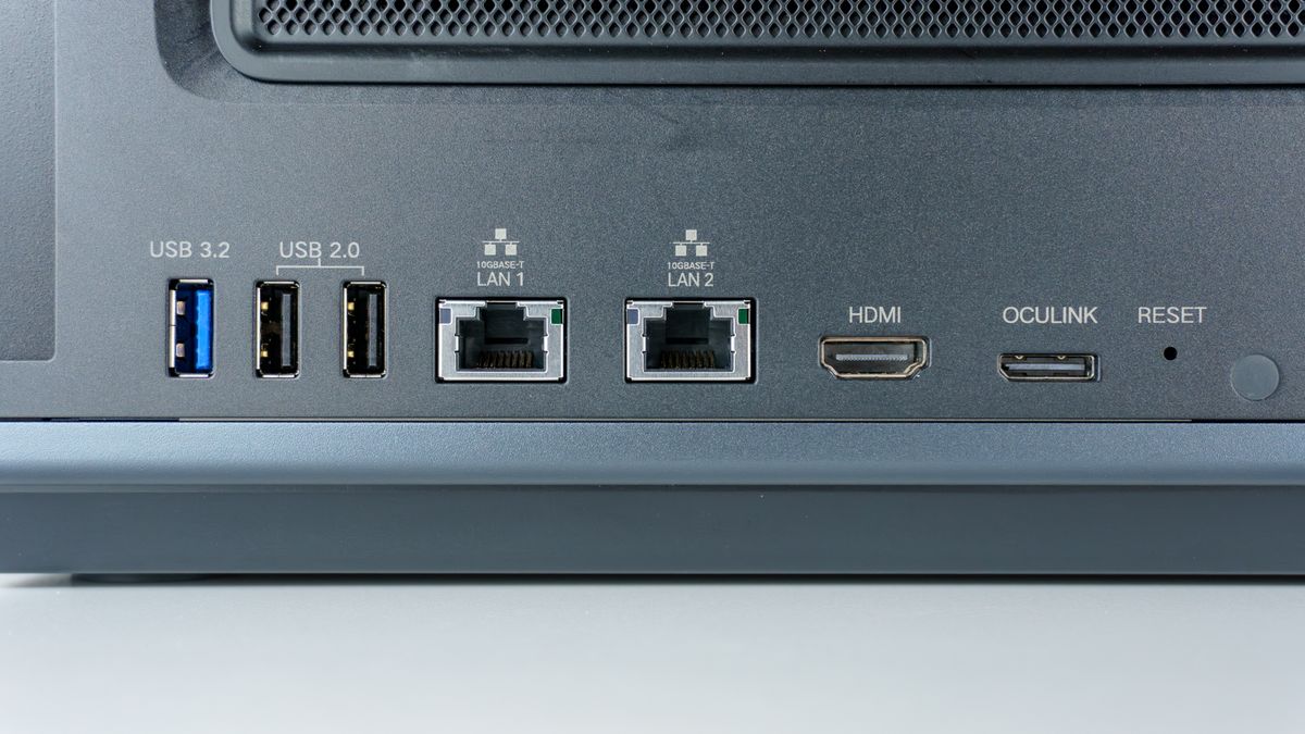 A closeup shot of the rear ports on the back of the Ugreen iDX6011 Pro