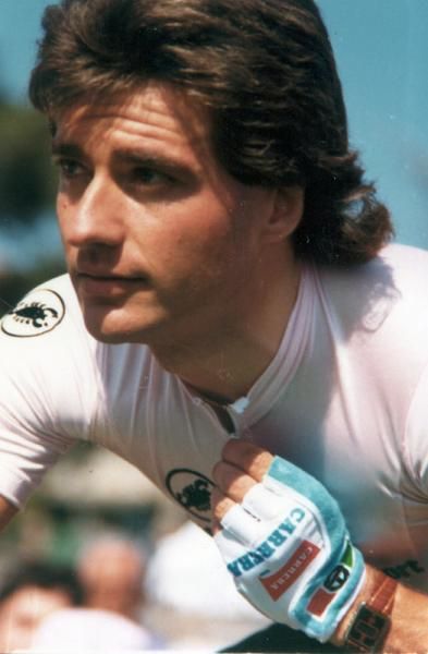 Defending Giro d'Italia champion Roberto Visentini is ready to roll at the start of the 1987 edition's prologue.