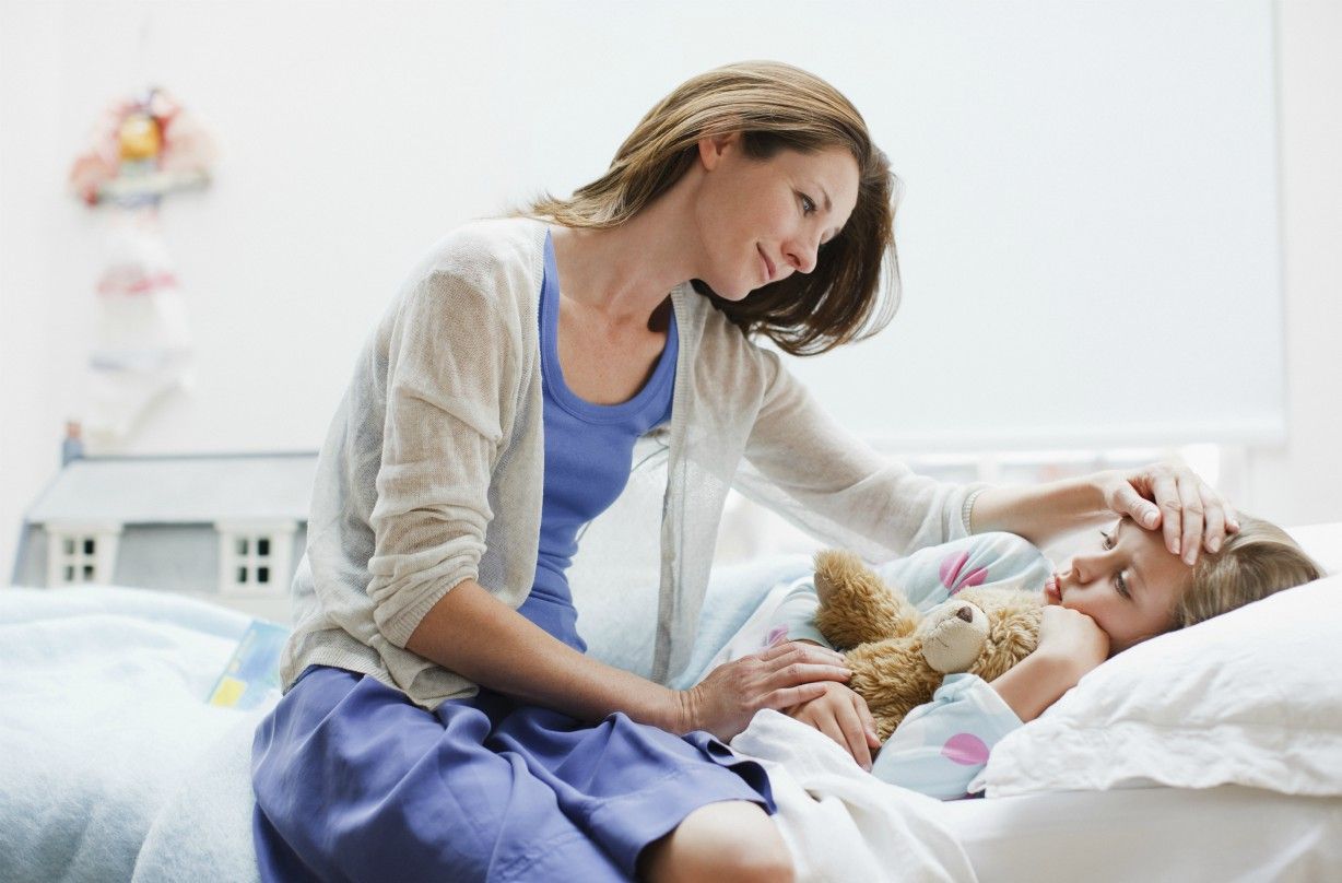 parents working late tuck kids bed