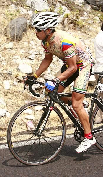 Rodolfo Torres goes in search of mountains points