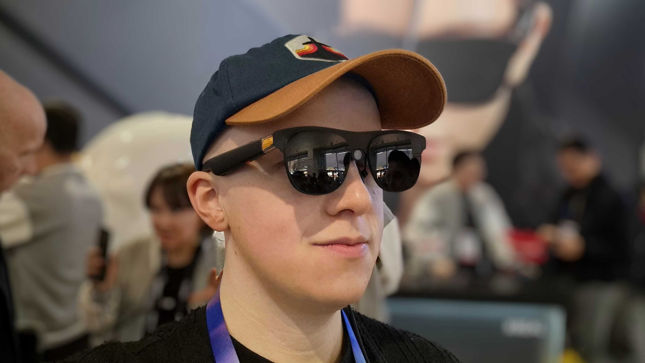 Look out Ray-Ban Meta smart glasses, Xreal is coming for  display picture 1