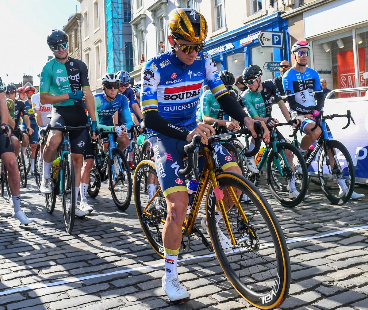 Remco Evenepoel on the start line at the Tour of Britain