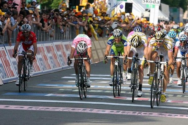 The sprint for second won by Edvald Boasson Hagen (Columbia-Highroad).
