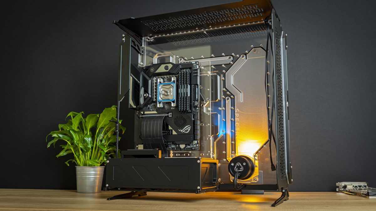 Blue Shift, Spectre III PC Build