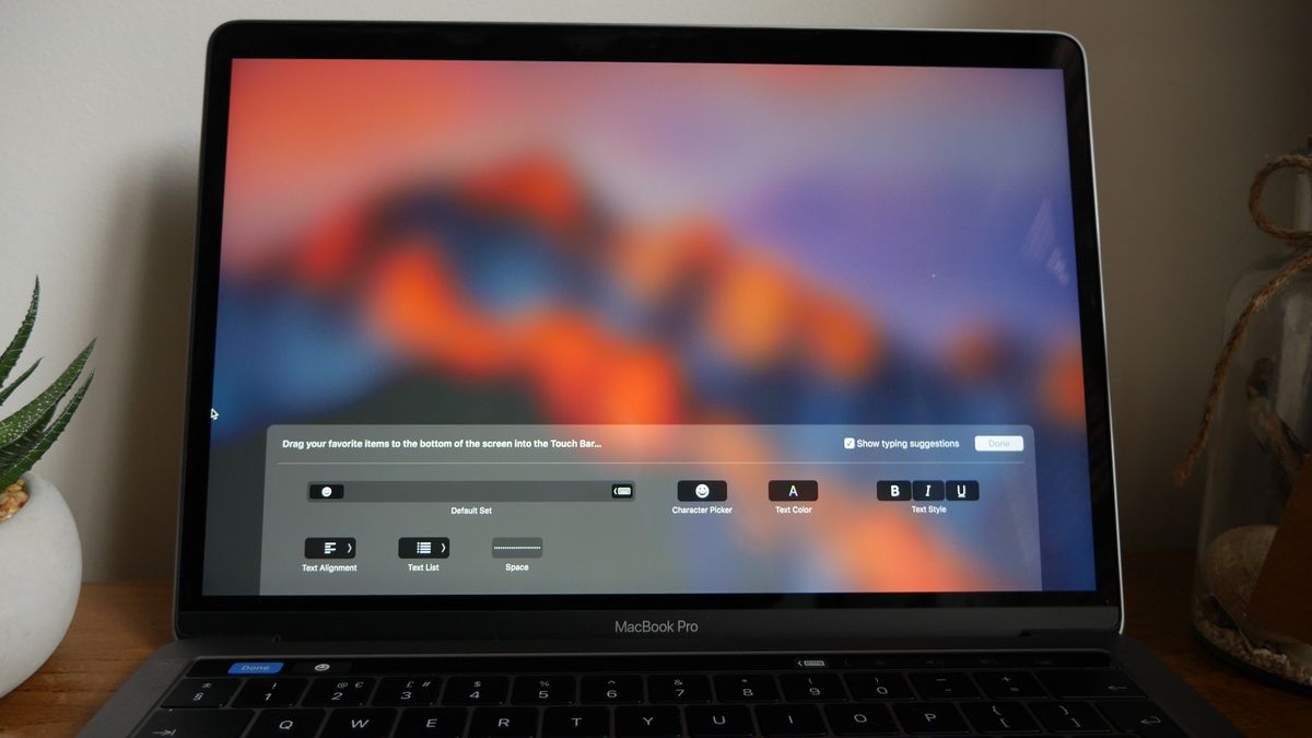 10 Touch Bar tools that will change the way you use your MacBook Pro