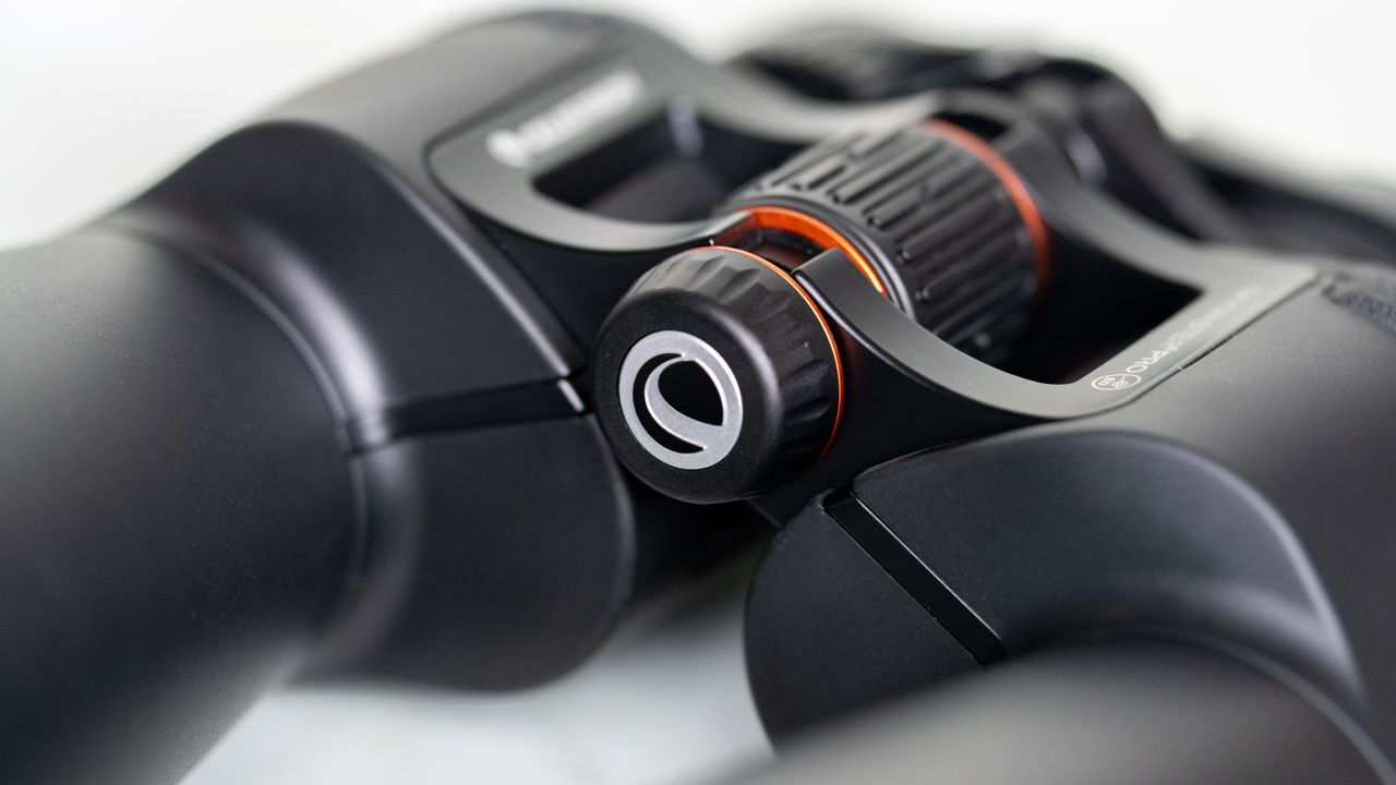 Celestron SkyMaster Pro ED 15x70 binoculars