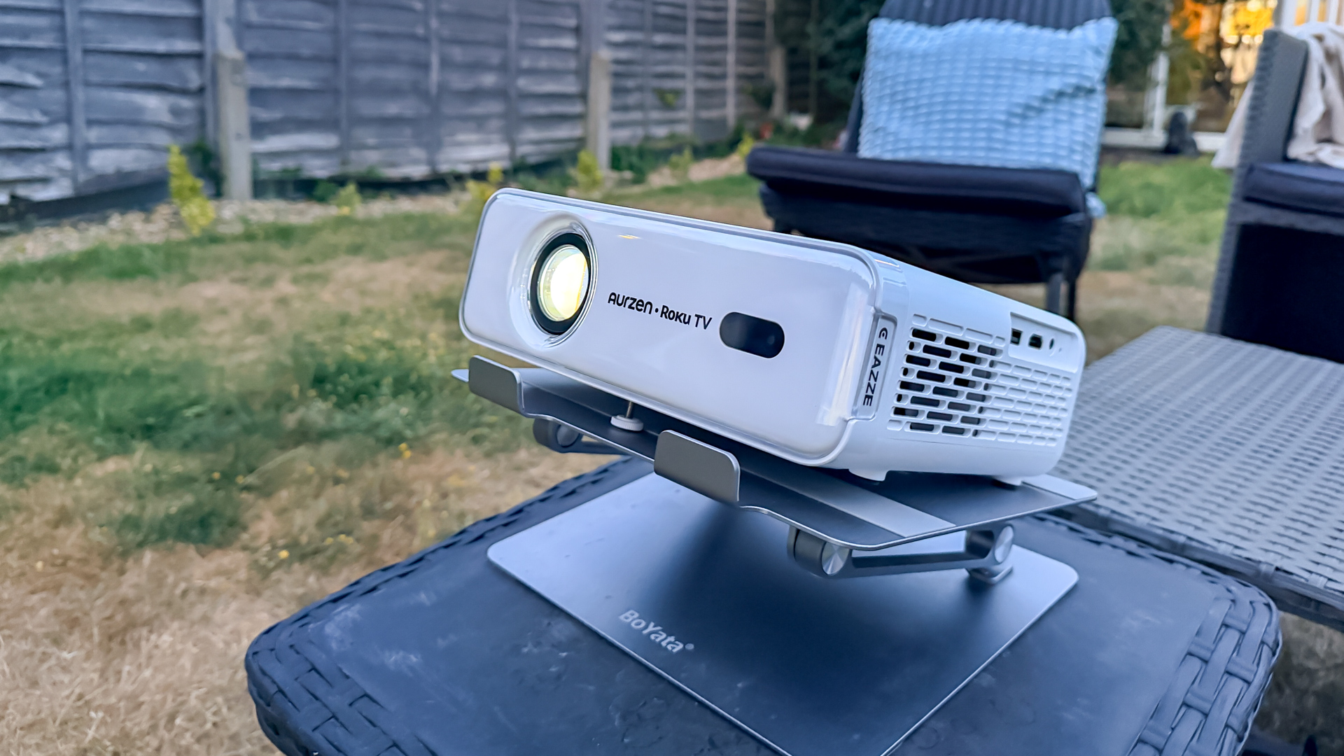 Aurzen Roku TV Smart Projector (England v Norway, World Cup 2026)