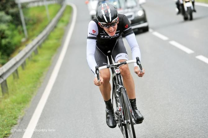 Jesse Sergent (Trek) demonstrates his time trialing abilities