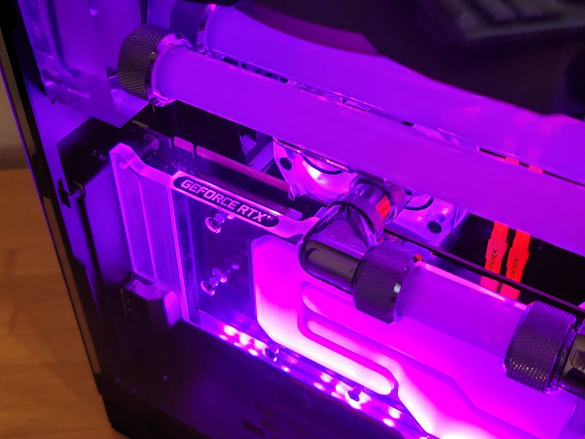 Maingear Turbo