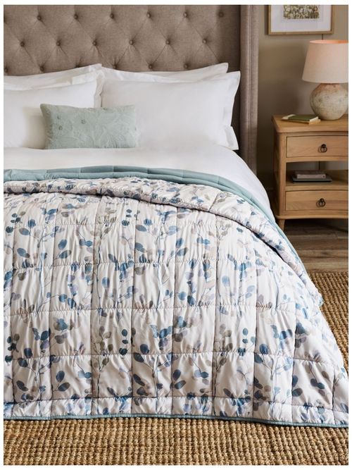 Blue Honesty Floral Print Reversible Bedspread