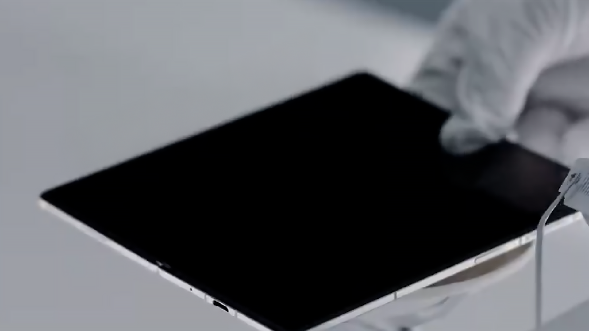 Vivo X Fold 5 teaser video stills