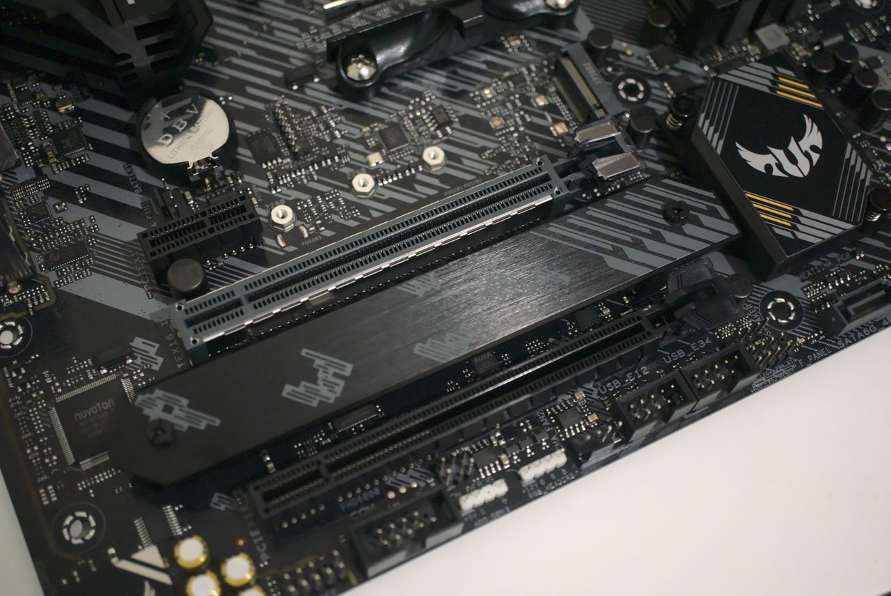 ASUS TUF Gaming B550M-Plus