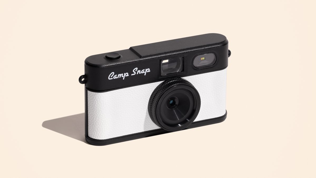 Camp Snap returns with another ultra-cheap screen-free compact camera — and this is the new feature I’m most excited about