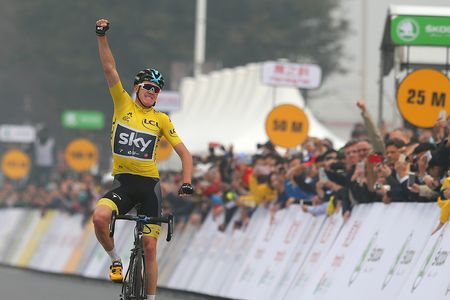 Chris Froome wins the Shanghai Criterium