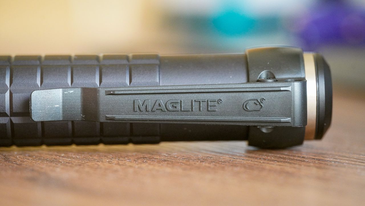Maglite MAG-TAC Rechargeable LED Torch review