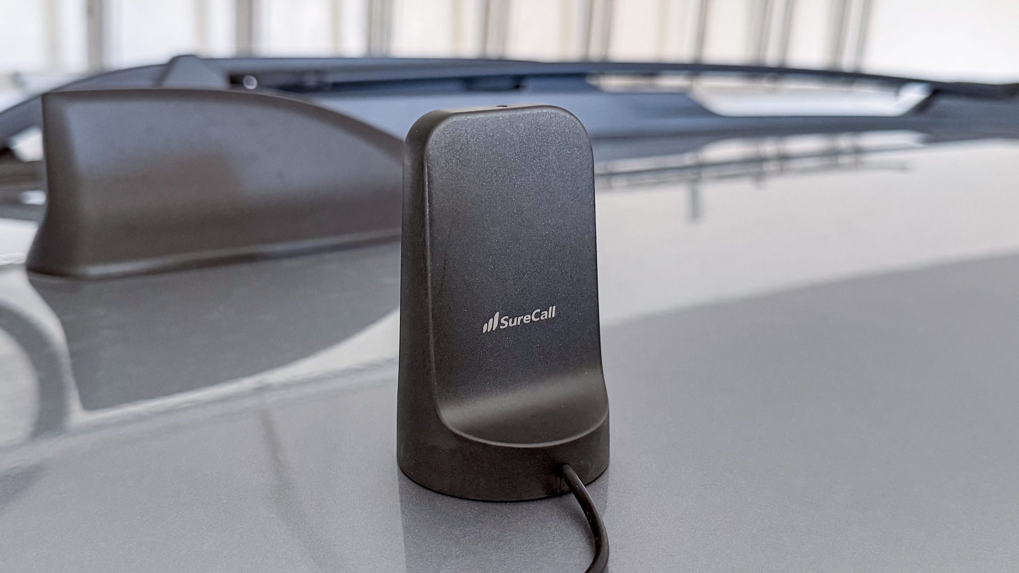 SureCall Fusion2Go XR on car.