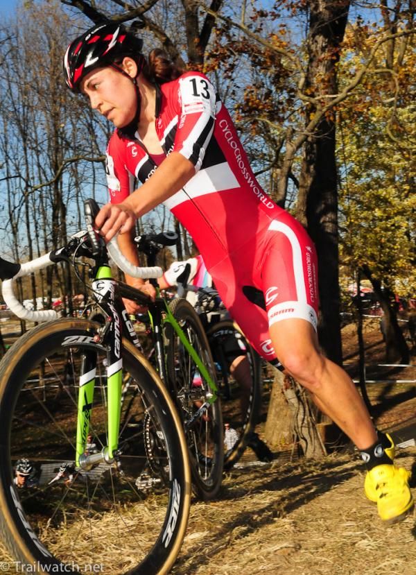 Crystal Anthony (Cyclocrossworld.com) at the top of the stone stairs