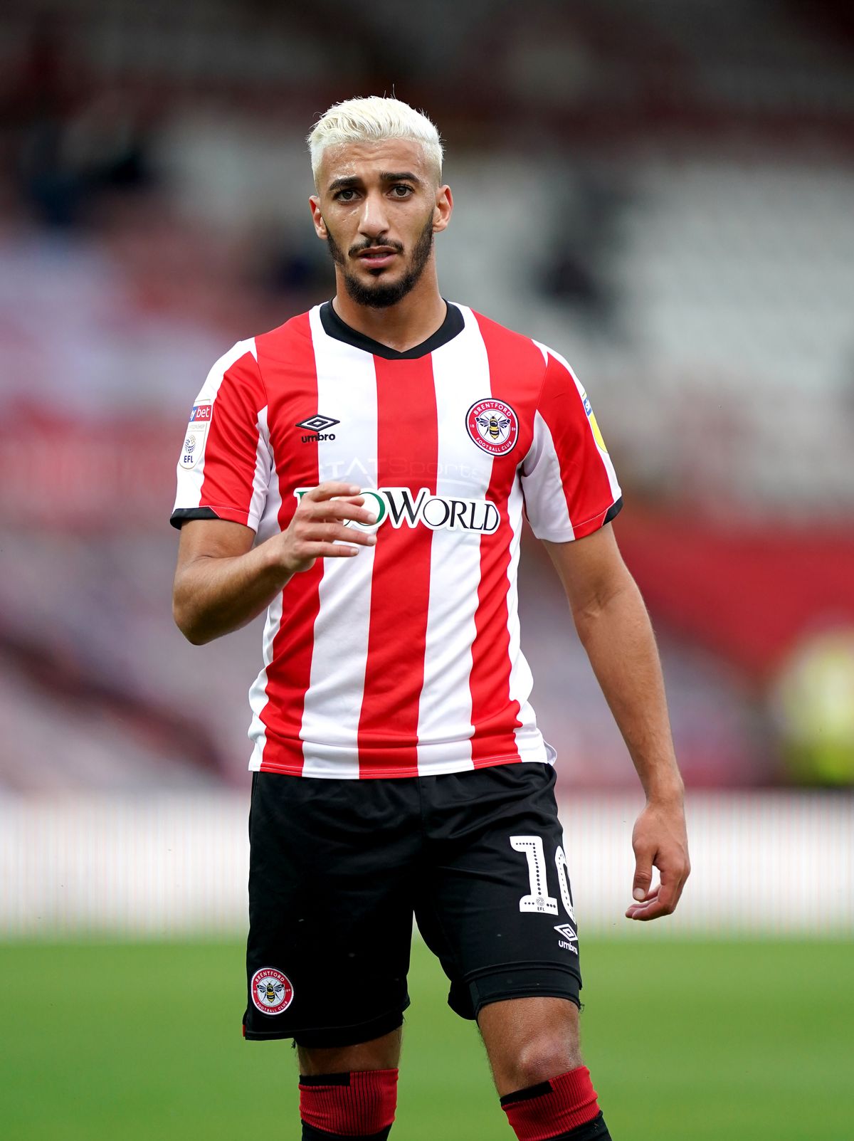 Brentford v Charlton Athletic – Sky Bet Championship – Griffin Park