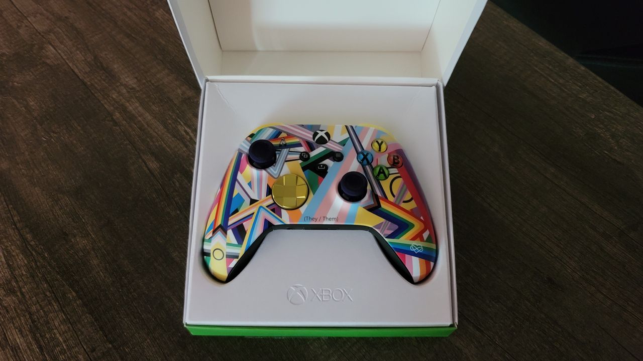 Image of the Xbox Design Lab "Pride" Wireless Controller.