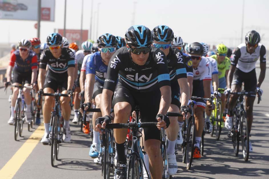 Team Sky control the front