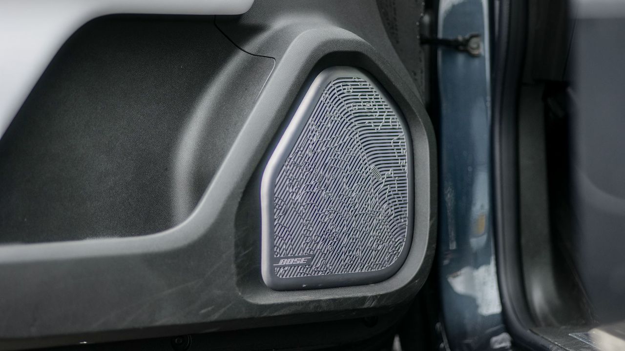 2025 GMC Hummer EV 3X SUV test drive.