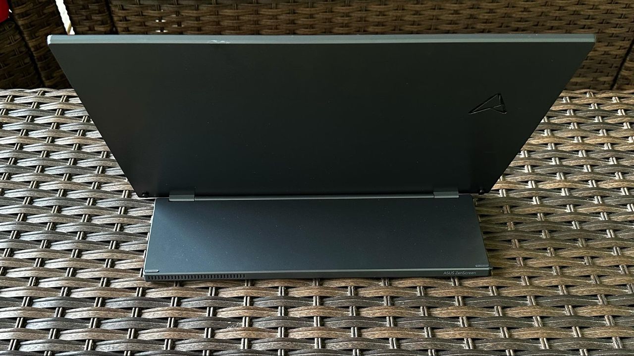 Asus ZenScreen MB16QHG