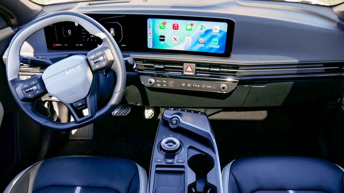 2025 Kia EV6 test drive.