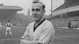 Wolverhampton Wanderers Football Club forward Billy Wright (1924-1994) during a Division 1 match against Arsenal, October 18th, 1958. The score was a 1-1 draw. (Photo by Evening Standard/Hulton Archive/Getty Images)