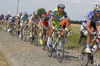 Ivan Basso (Liquigas) not looking very comfortable on the pavé