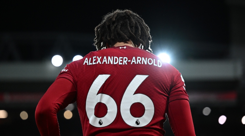 Trent Alexander-Arnold en acción con el Liverpool contra el Leeds.