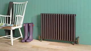 Bisque Tetro aluminium radiator in Marron