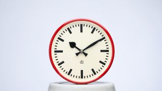 Clock by VEEB Projects