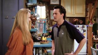 Phoebe and Chandler in "The One With the Ick Factor"