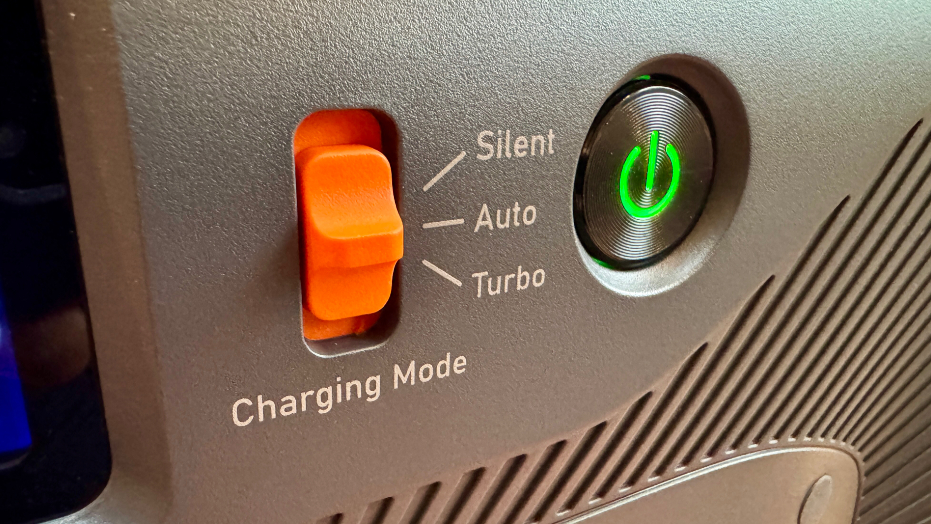 Bluetti Apex 300 portable power station