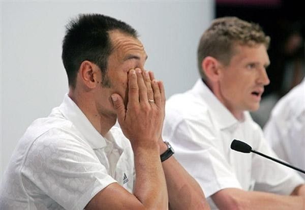 Erik Zabel wipes away the tears