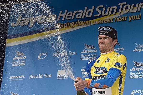 Chris Sutton (Garmin/Slipstream) sprays the champagne on the podium in Apollo Bay after taking over the tour lead.