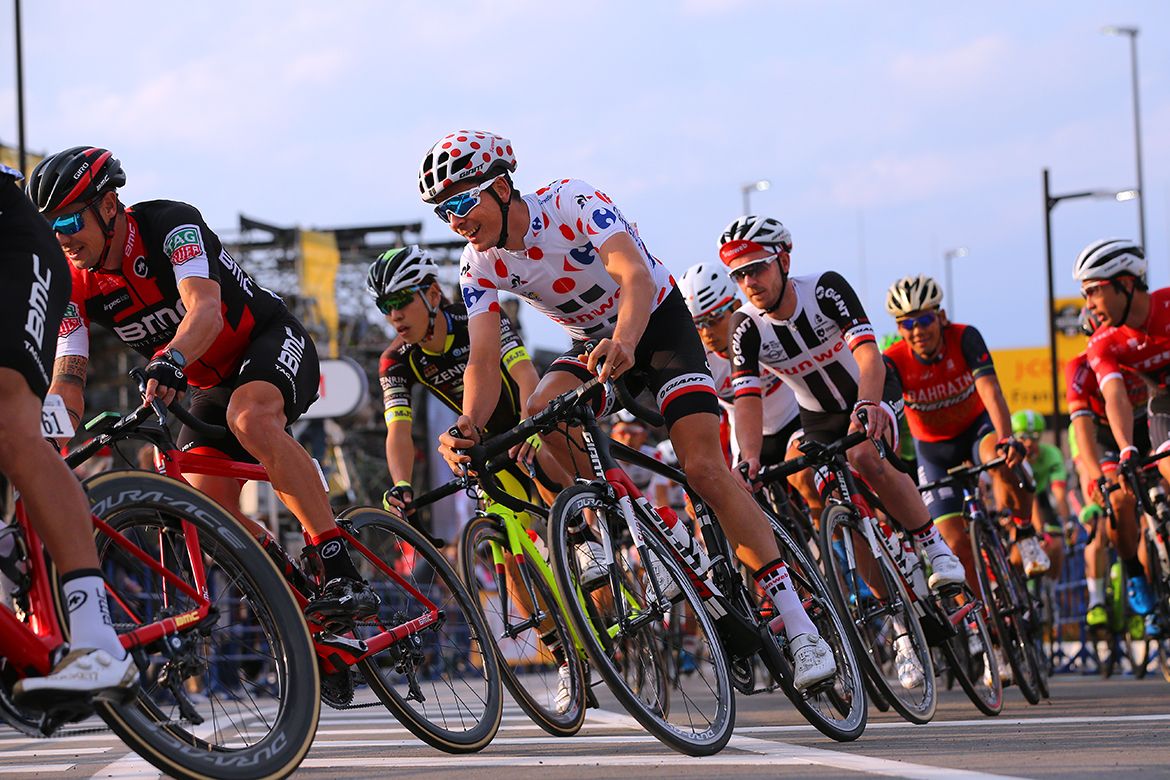 Warren Barguil wore the Tour de France polka dot jersey in Saitama.