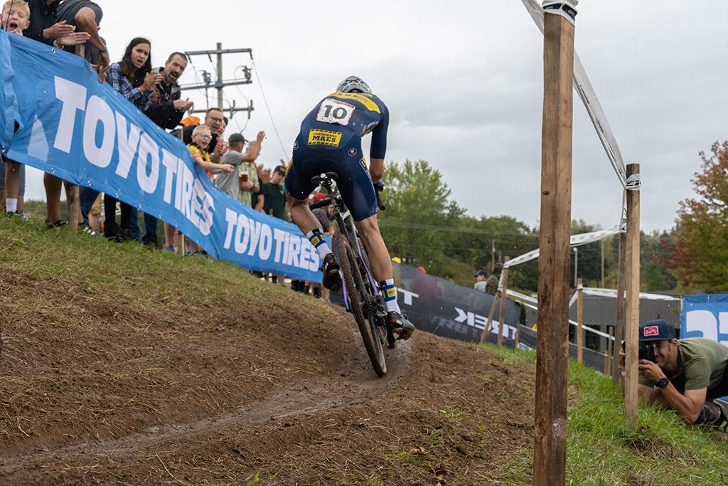 Vincent Bastaens during the Waterloo UCI Cyclo-cross World Cup men's elite race 2021