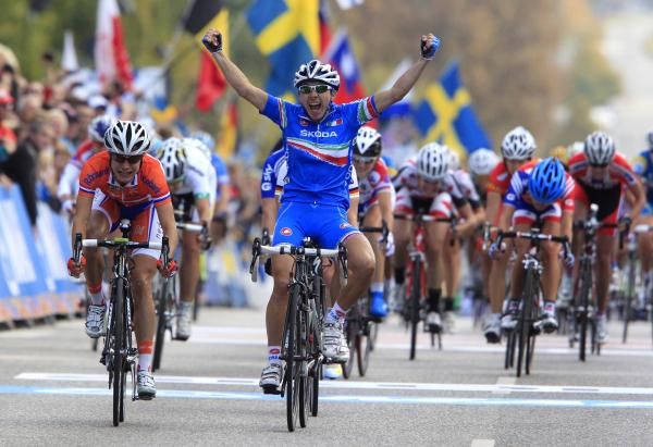 Giorgia Bronzini (Italy) wins the women road race in Copenhagen