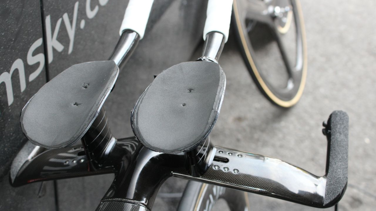 Wiggins has a custom bar setup.