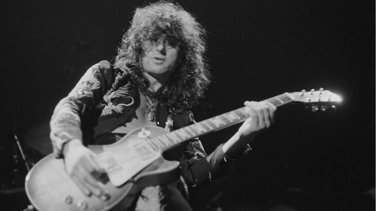 jimmy page playing guitar