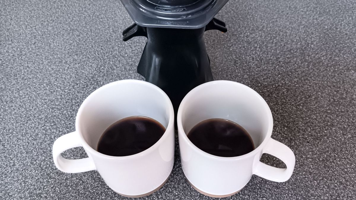 2POUR Dual Brew AeroPress accessory