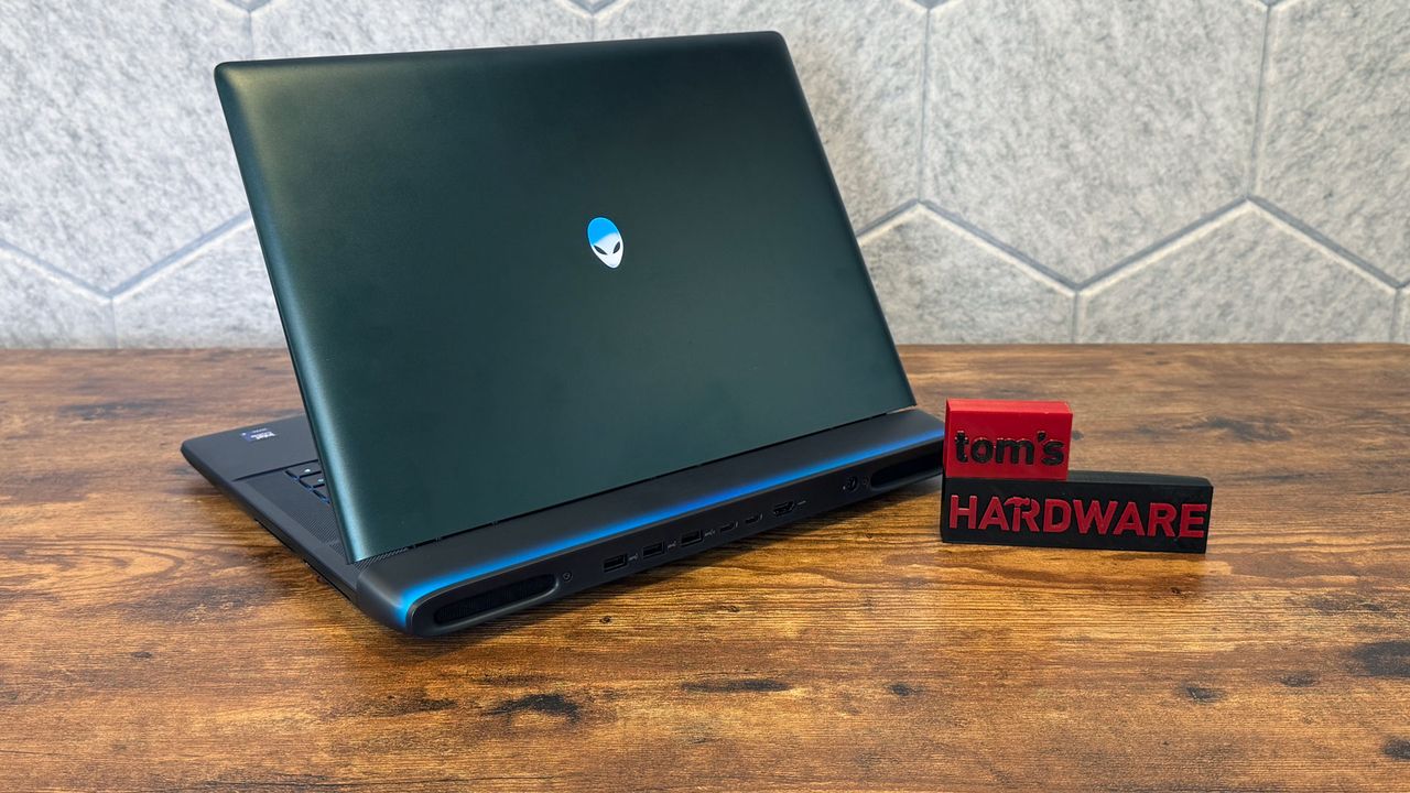 Alienware 16 Area-51