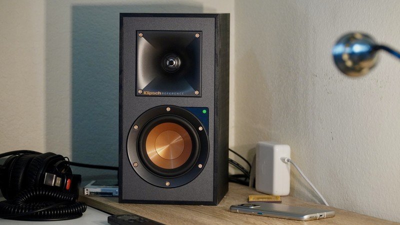 Klipsch R-41PM speaker