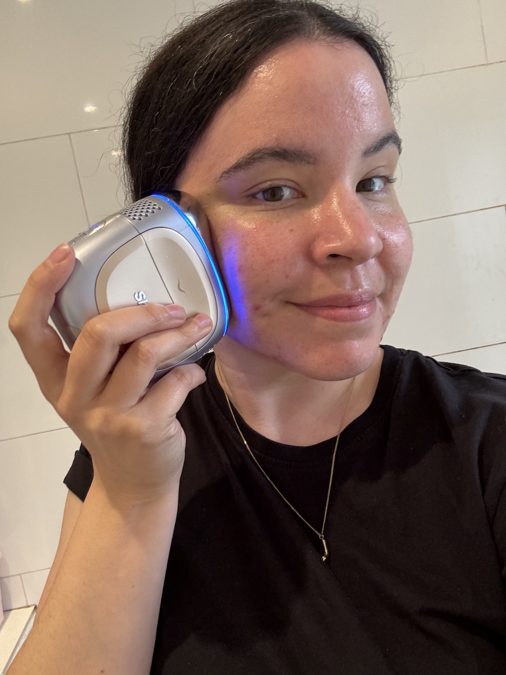 Mica Ricketts testing Shark DePuffi