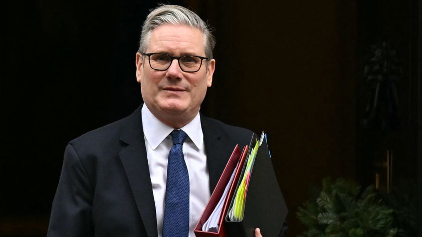 TOPSHOT - Britain&#039;s Prime Minister Keir Starmer leaves 10 Downing Street in central London on December 10, 2025, to take part in the weekly session of Prime Minister&#039;s Questions (PMQs). (Photo by Ben STANSALL / AFP via Getty Images)