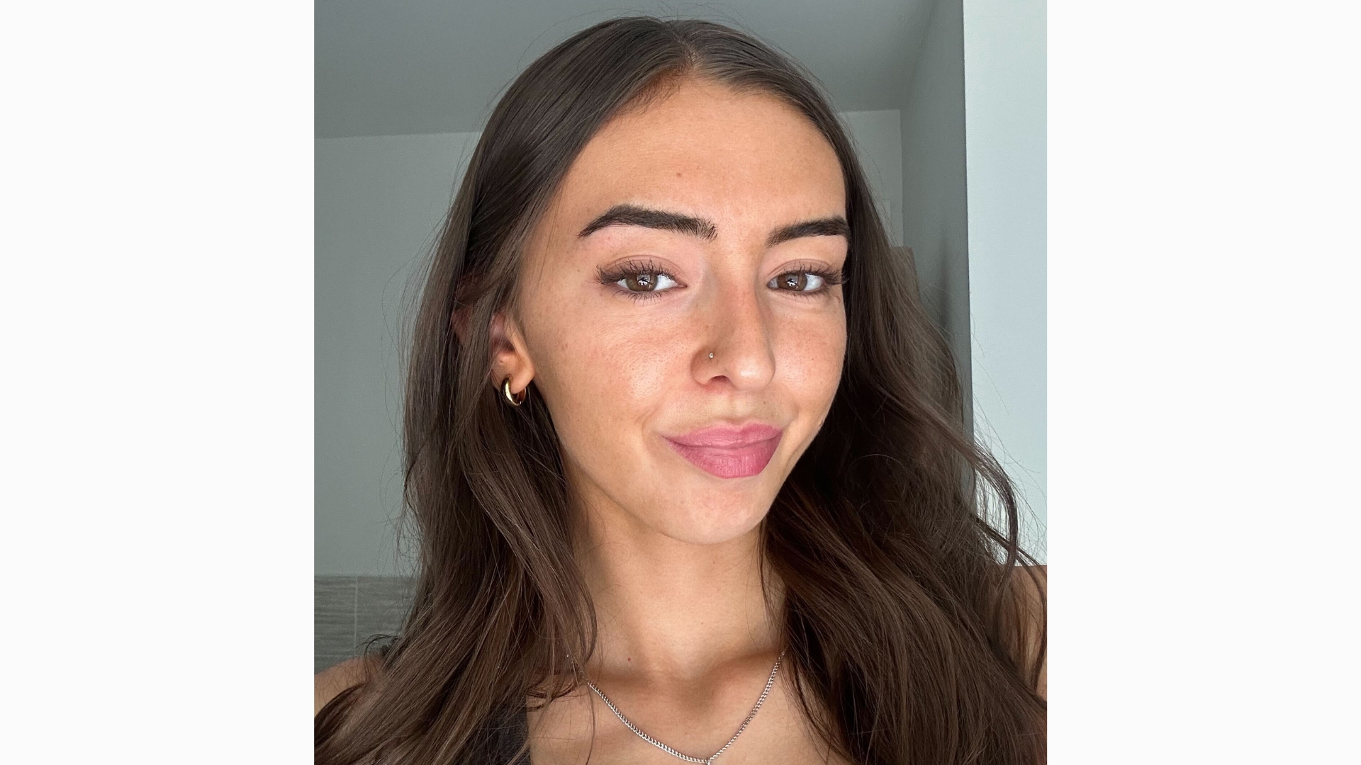 Sennen Prickett wearing the Merit Beauty Clean Volume Mascara